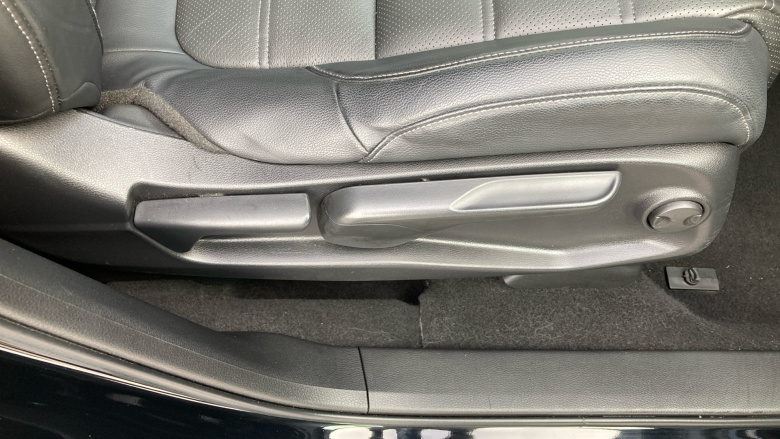 Honda CR-V 2.0 i-MMD Hybrid SR 5dr eCVT Hybrid Estate